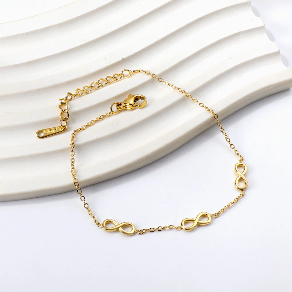 FOREVER ARMBAND
